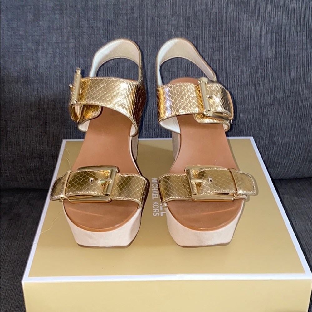 👠 MICHALE KORS WARREN